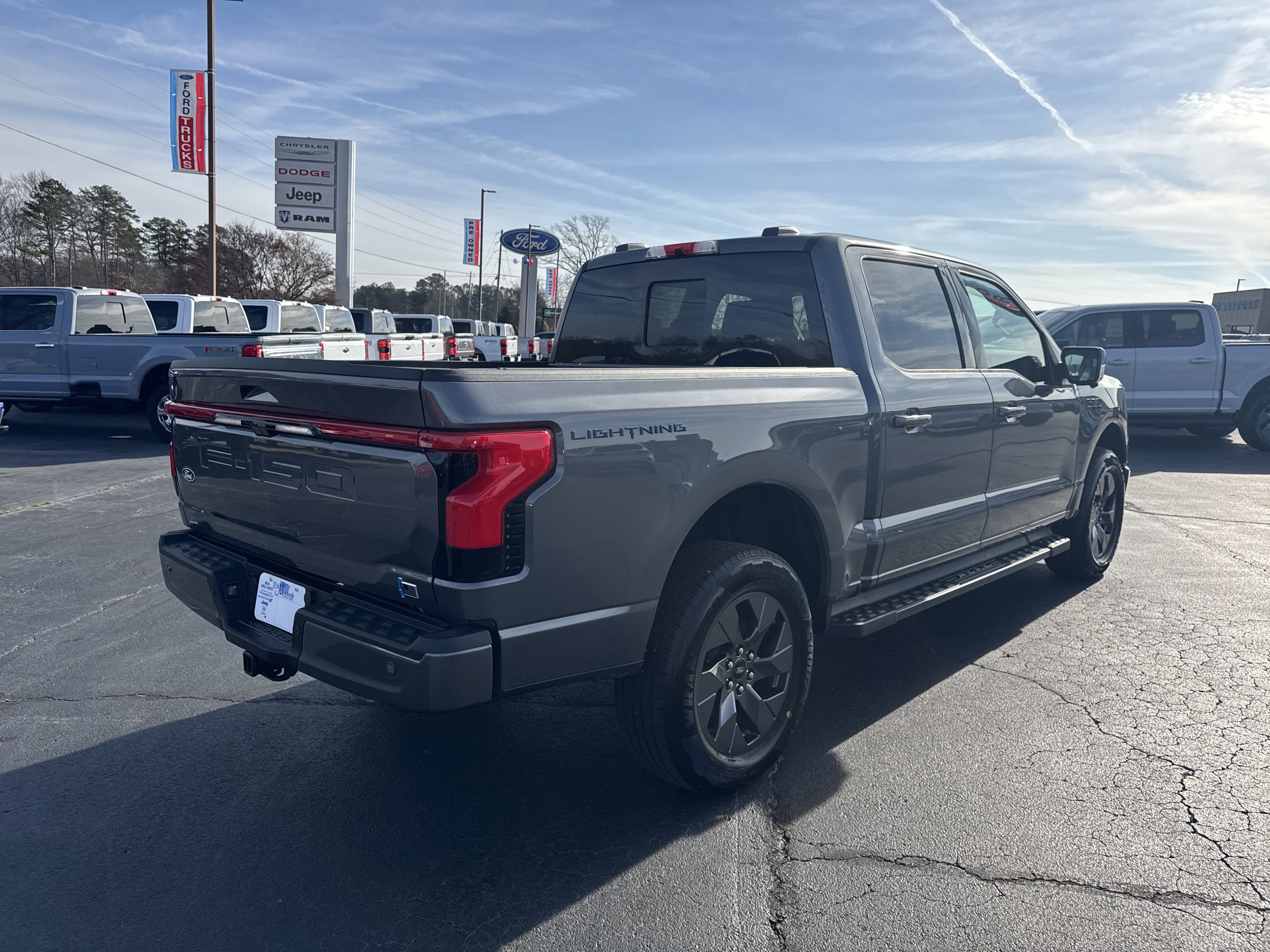 New 2025 Ford F150 Lightning Lariat image 5
