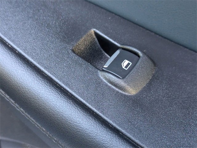 Used 2022 Ford Edge SEL w/ Sport Appearance Package image 33