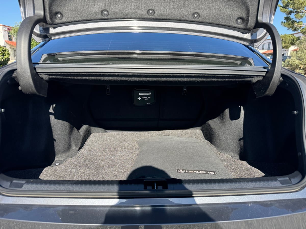 Used 2021 Lexus IS 300 AWD w/ Comfort Package image 21