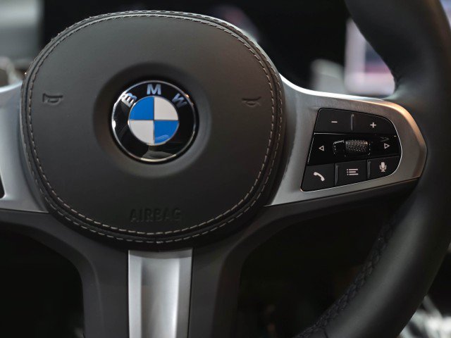 Used 2026 BMW X5 xDrive40i AWD/4WD image 22