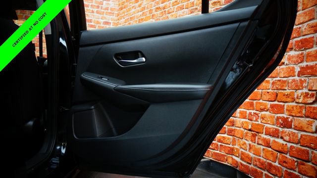 Certified 2022 Nissan Sentra SV FWD image 37