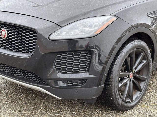 Used 2020 Jaguar E-PACE SE image 7