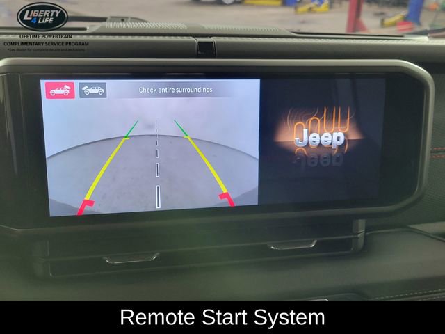 Used 2025 Jeep Wrangler Unlimited Rubicon image 35