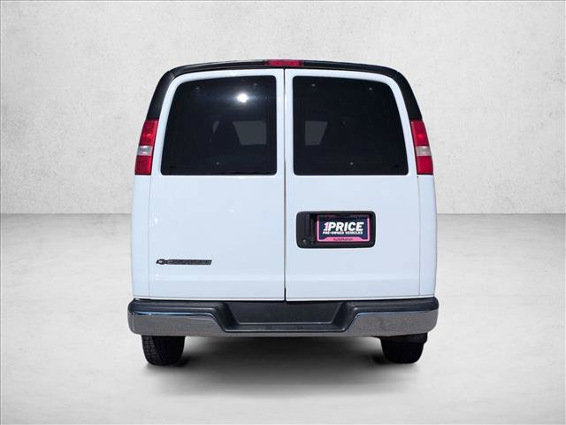 Used 2018 Chevrolet Express 3500 LT w/ LT Preferred Equipment Group image 7