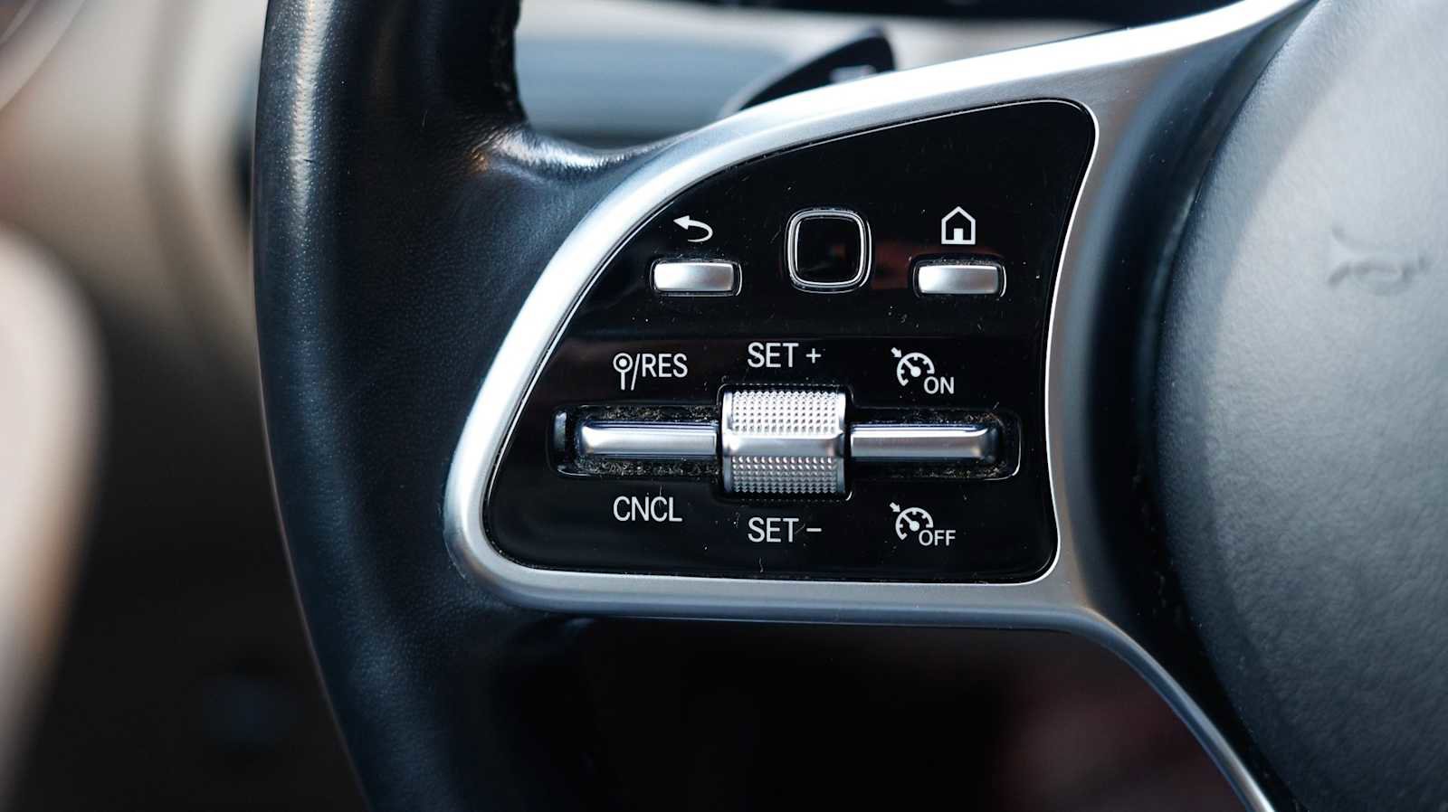 Used 2022 Mercedes-Benz GLC 300 4MATIC image 20