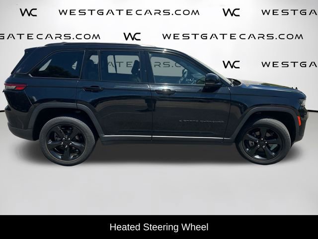 Used 2023 Jeep Grand Cherokee Altitude AWD/4WD image 24