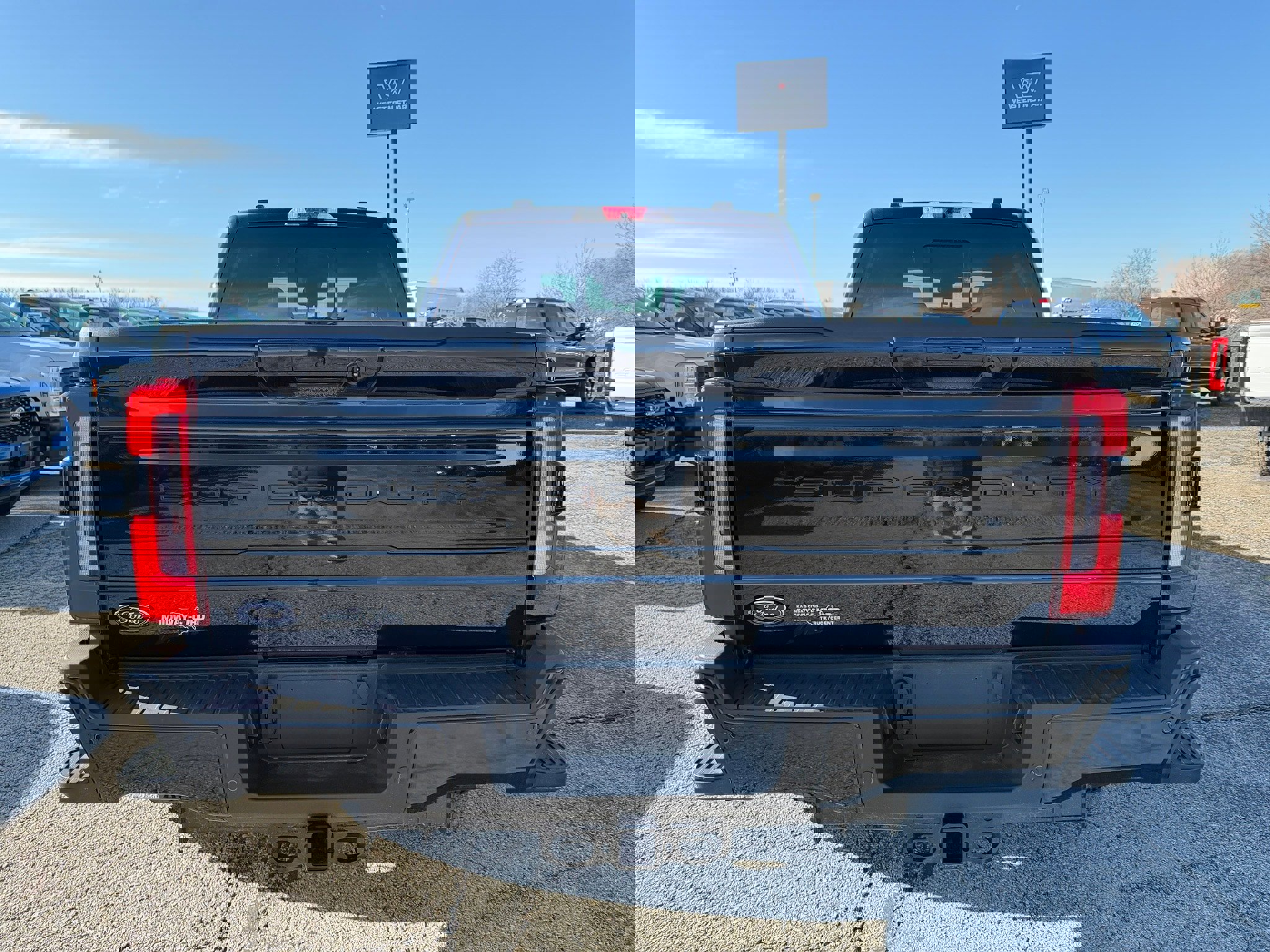 New 2025 Ford F250 Platinum image 14