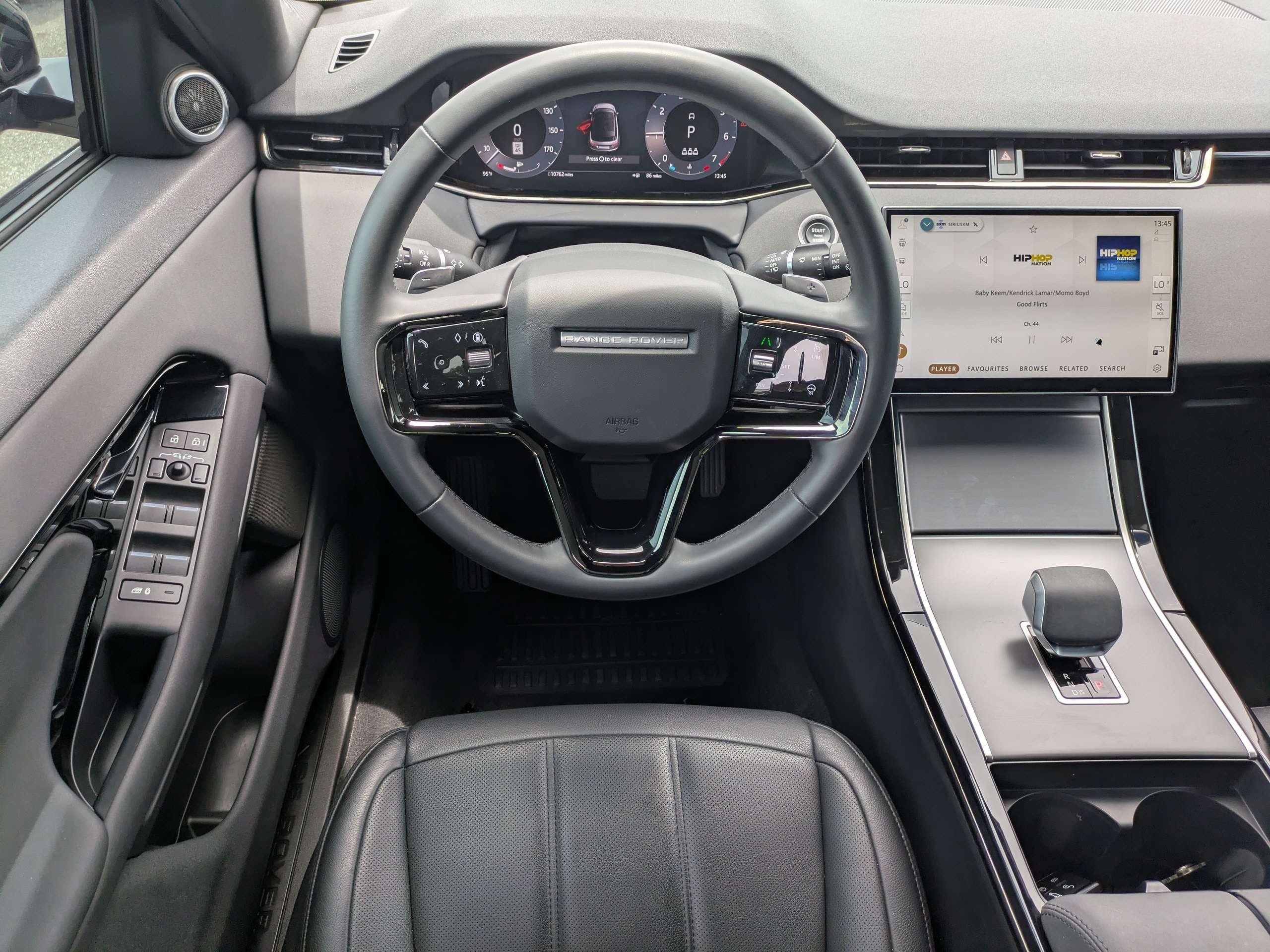 Used 2026 Land Rover Range Rover Evoque S AWD/4WD image 15
