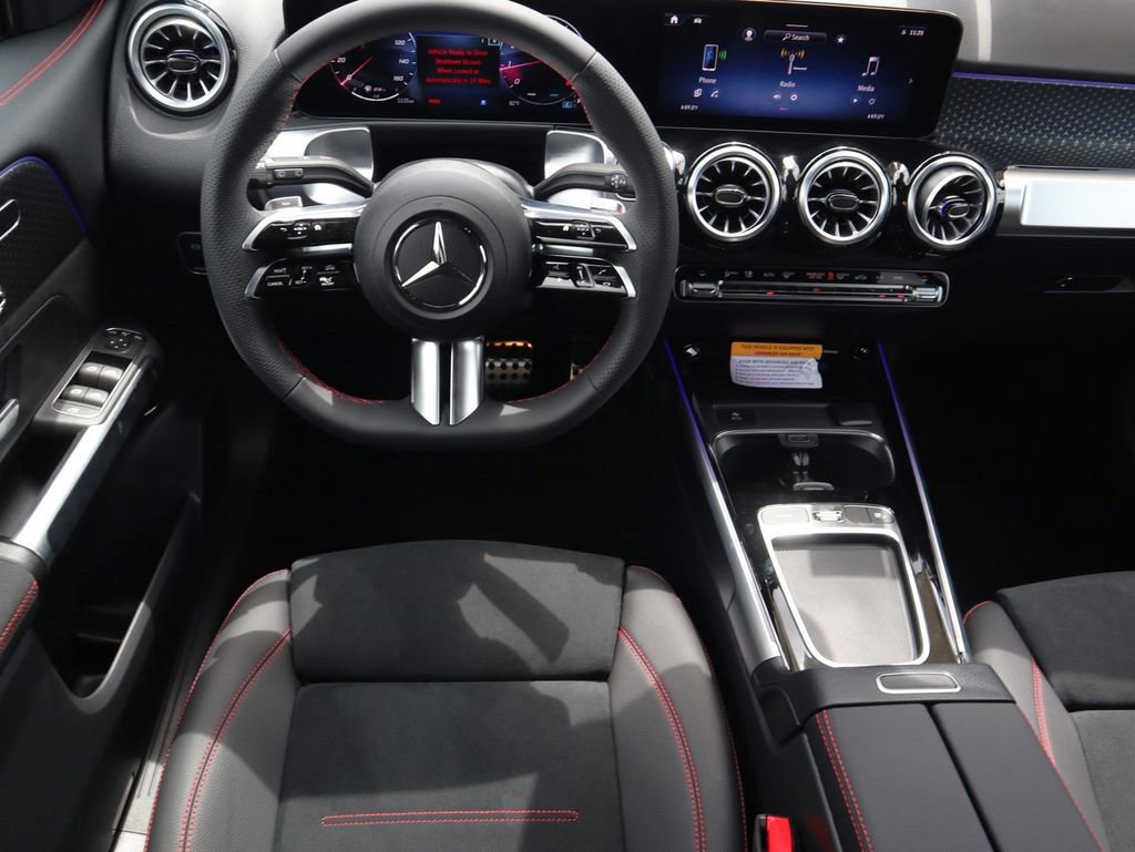 Certified 2024 Mercedes-Benz GLB 250 image 11