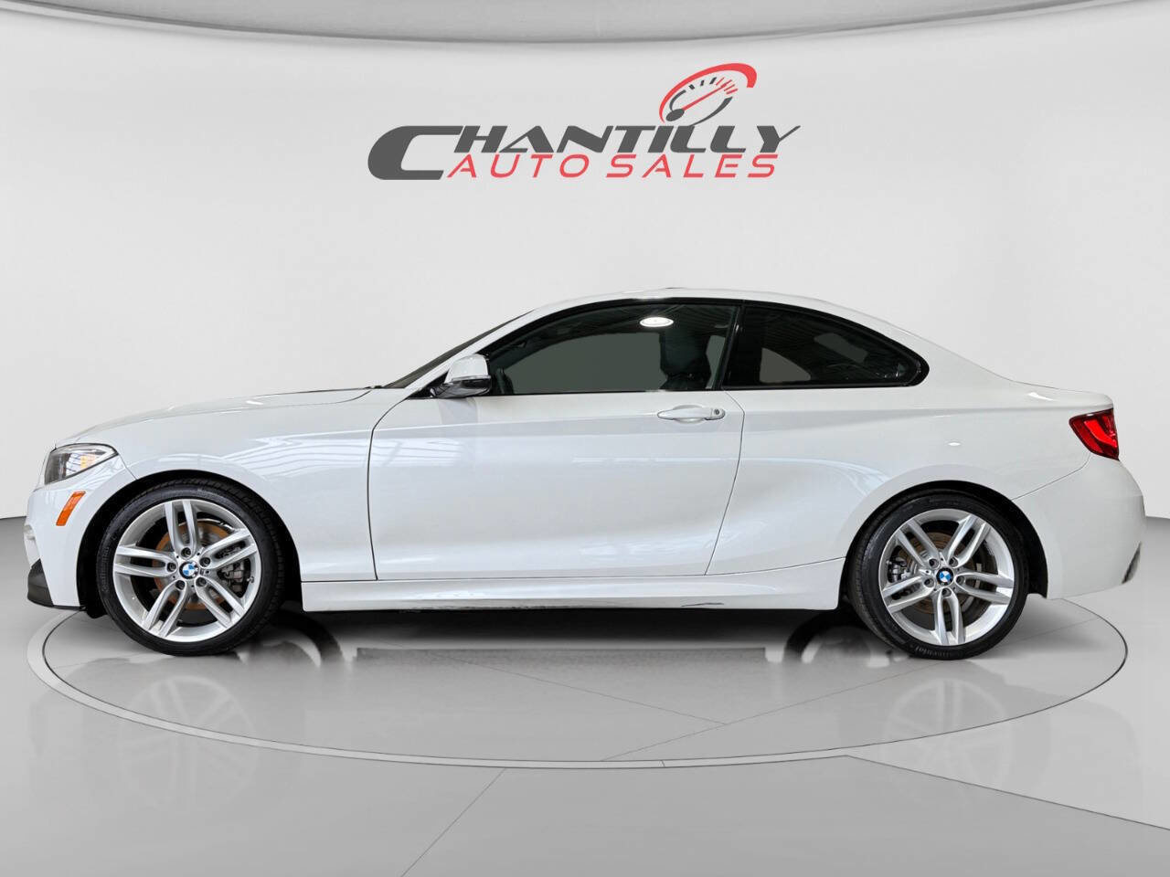 Used 2016 BMW 228i Coupe image 2