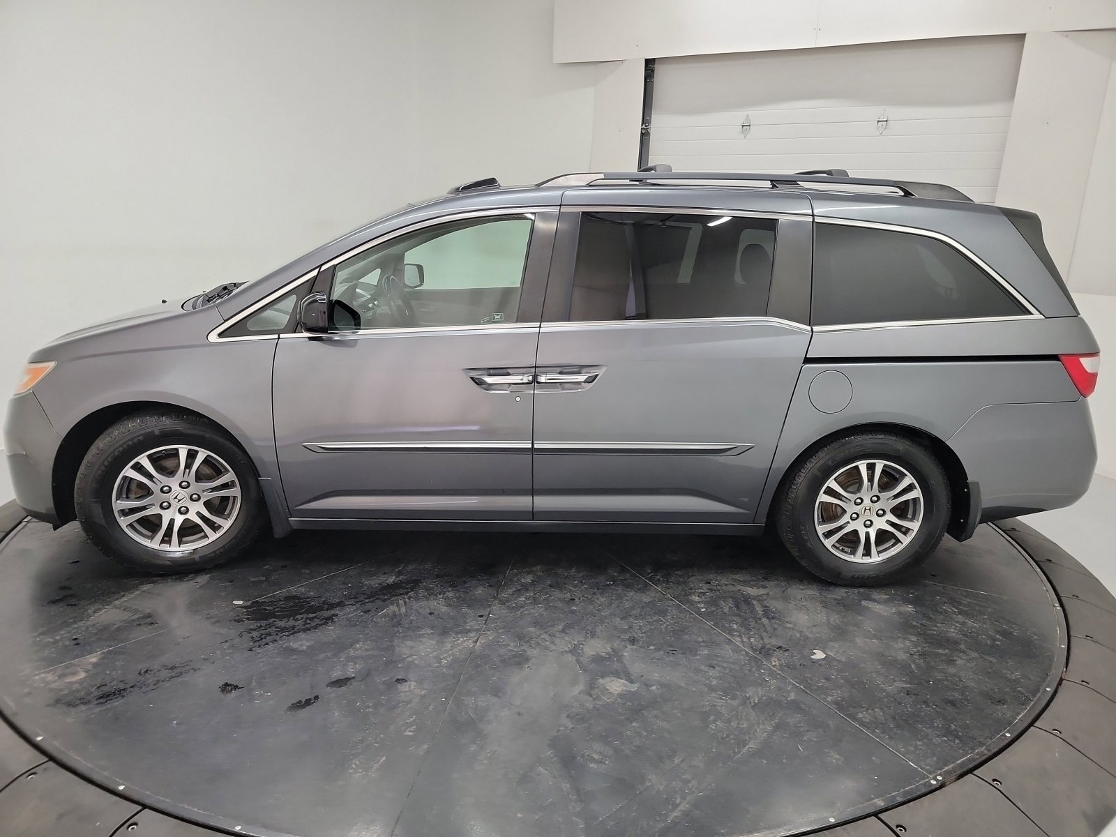 Used 2011 Honda Odyssey EX-L image 4
