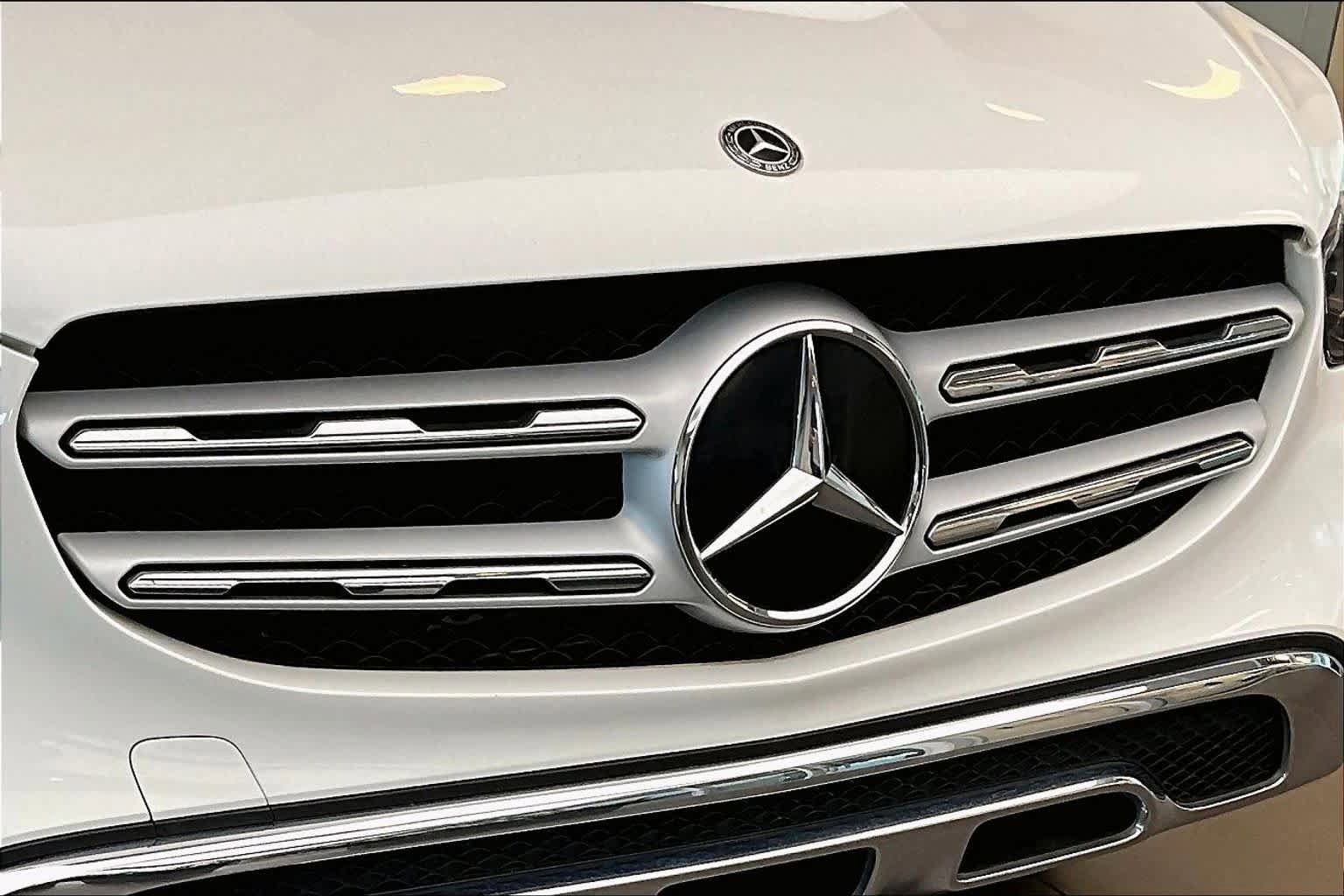 Used 2020 Mercedes-Benz GLC 300 4MATIC image 32