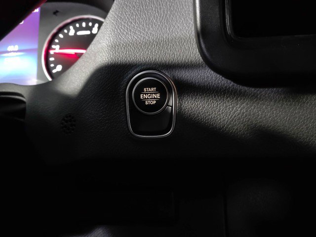 Used 2022 Mercedes-Benz Sprinter 2500 image 23