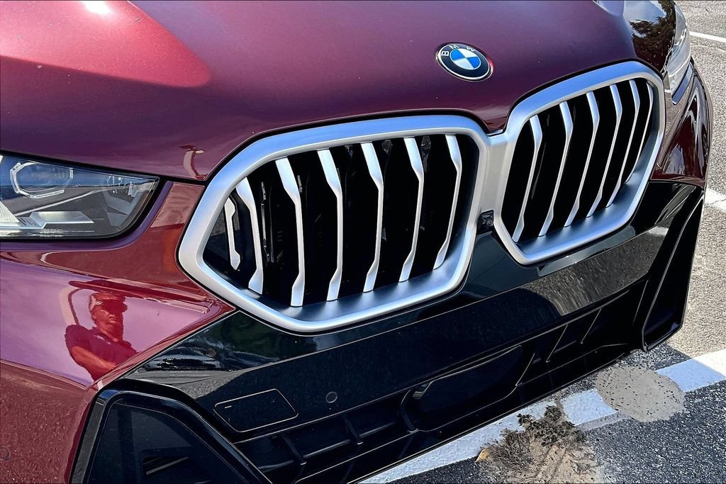 Certified 2025 BMW X6 xDrive40i AWD/4WD image 34