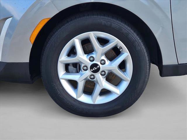 Used 2025 Kia Soul LX w/ LX Technology Package image 22
