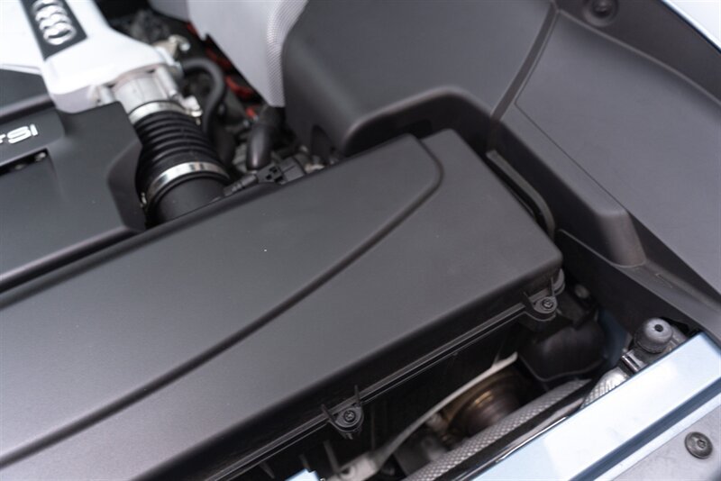 Used 2011 Audi R8 V8 AWD/4WD image 72