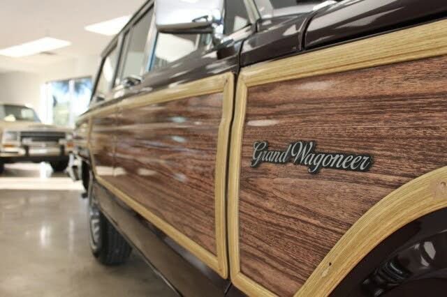 Used 1989 Jeep Grand Wagoneer image 44