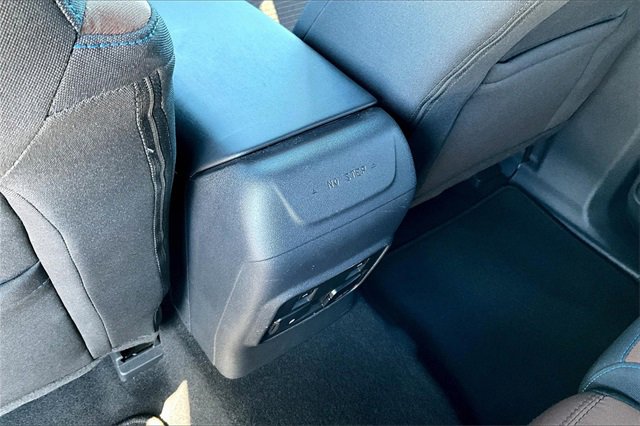 Used 2022 Ford Bronco Outer Banks image 25