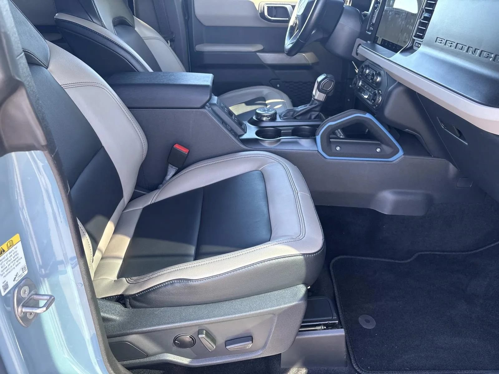 Used 2023 Ford Bronco Wildtrak AWD/4WD image 20