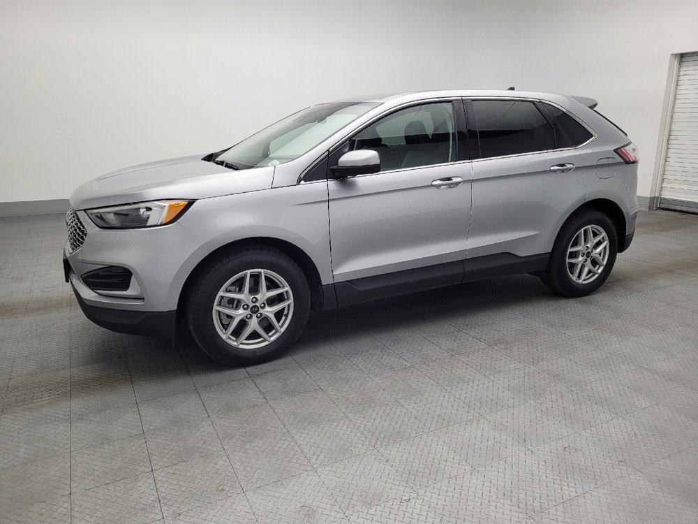 Used 2024 Ford Edge SEL image 2