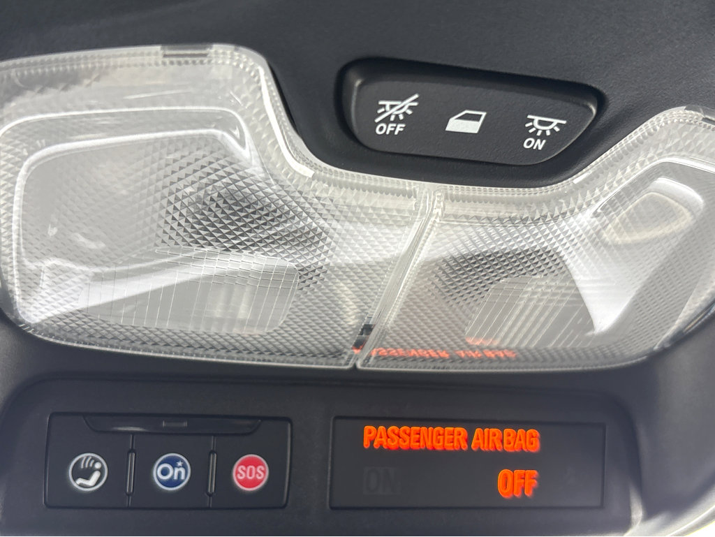 Used 2024 Chevrolet Colorado ZR2 image 28