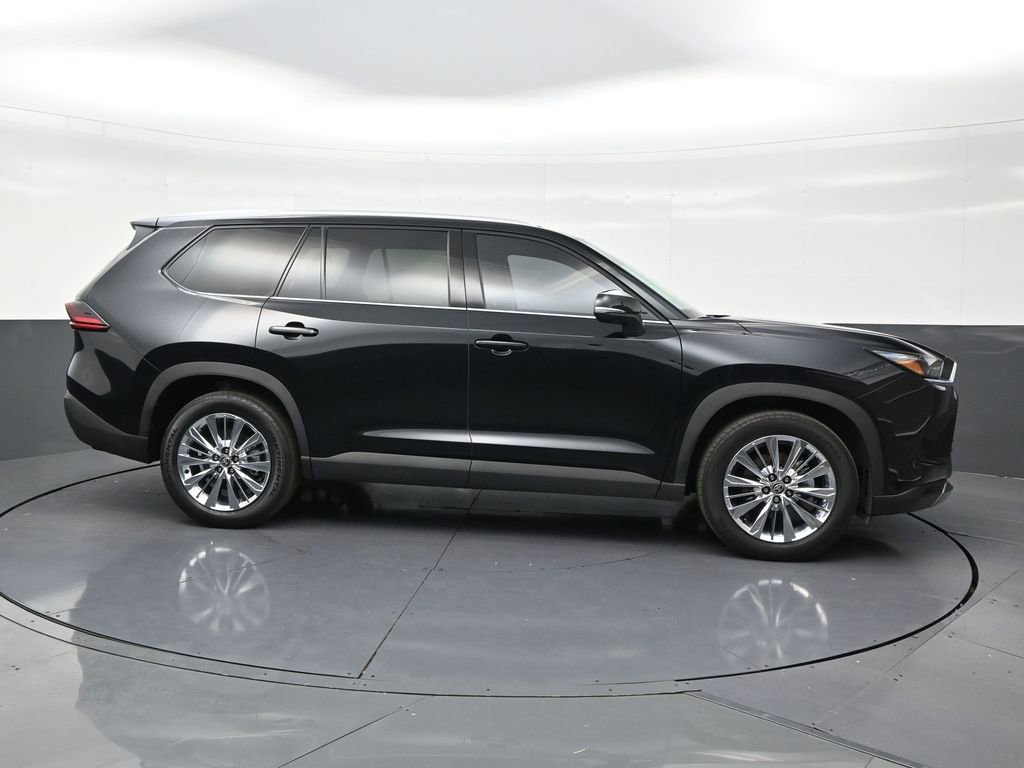 Used 2026 Toyota Grand Highlander AWD image 6