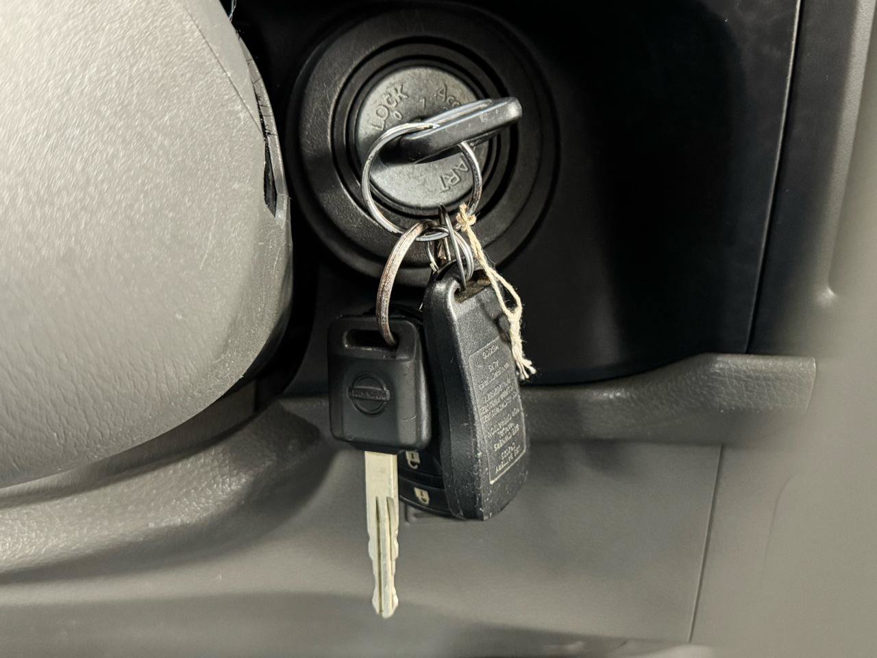 Used 2014 Nissan NV 3500 SV w/ Technology Package RWD image 39