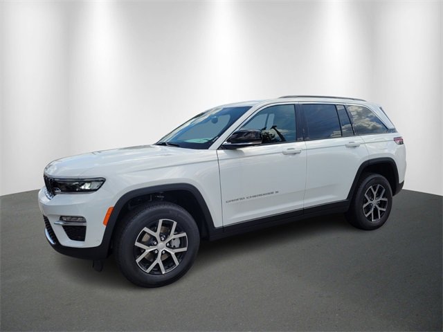 New 2025 Jeep Grand Cherokee Limited w/ Luxury Tech Group II image 2