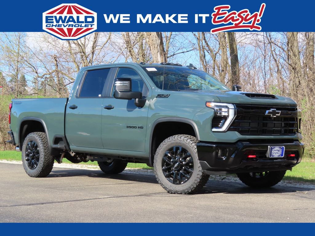 New 2026 Chevrolet Silverado 3500 LT w/ Trail Boss Package