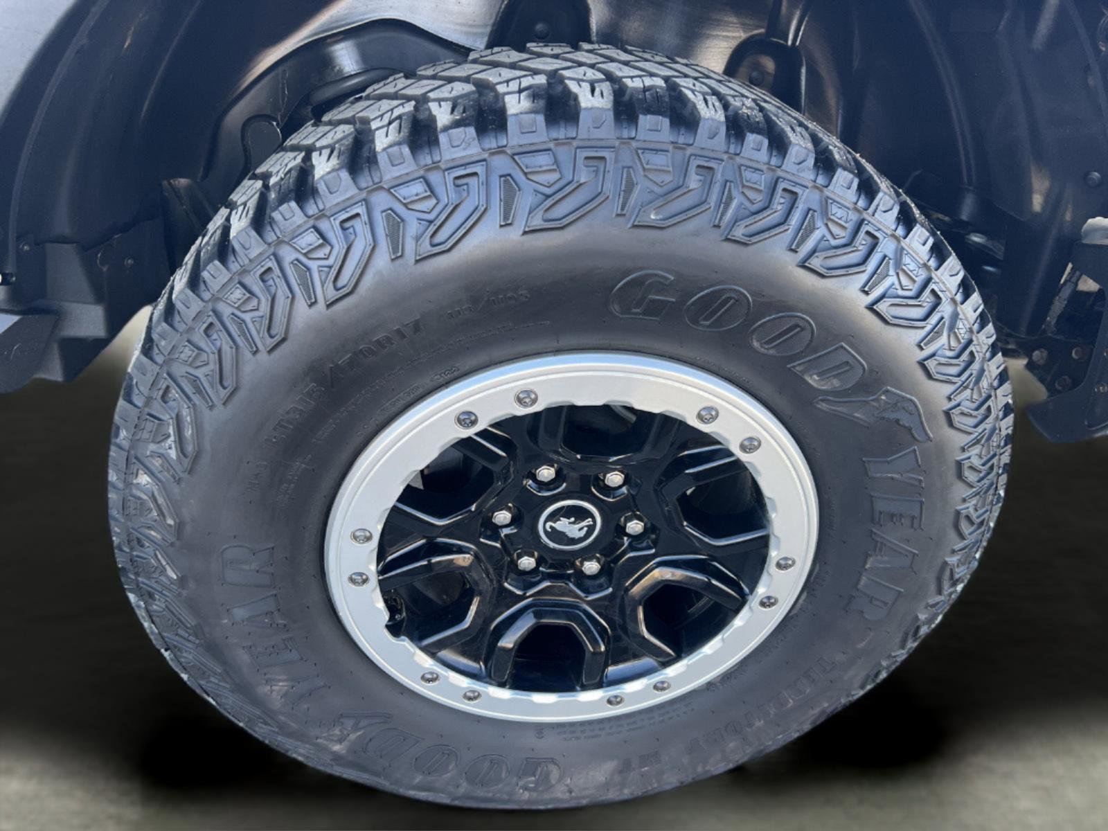 Used 2021 Ford Bronco Big Bend w/ Sasquatch Package image 10