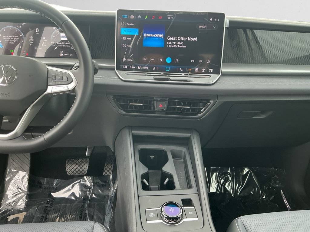 New 2026 Volkswagen Tiguan SE AWD/4WD image 11