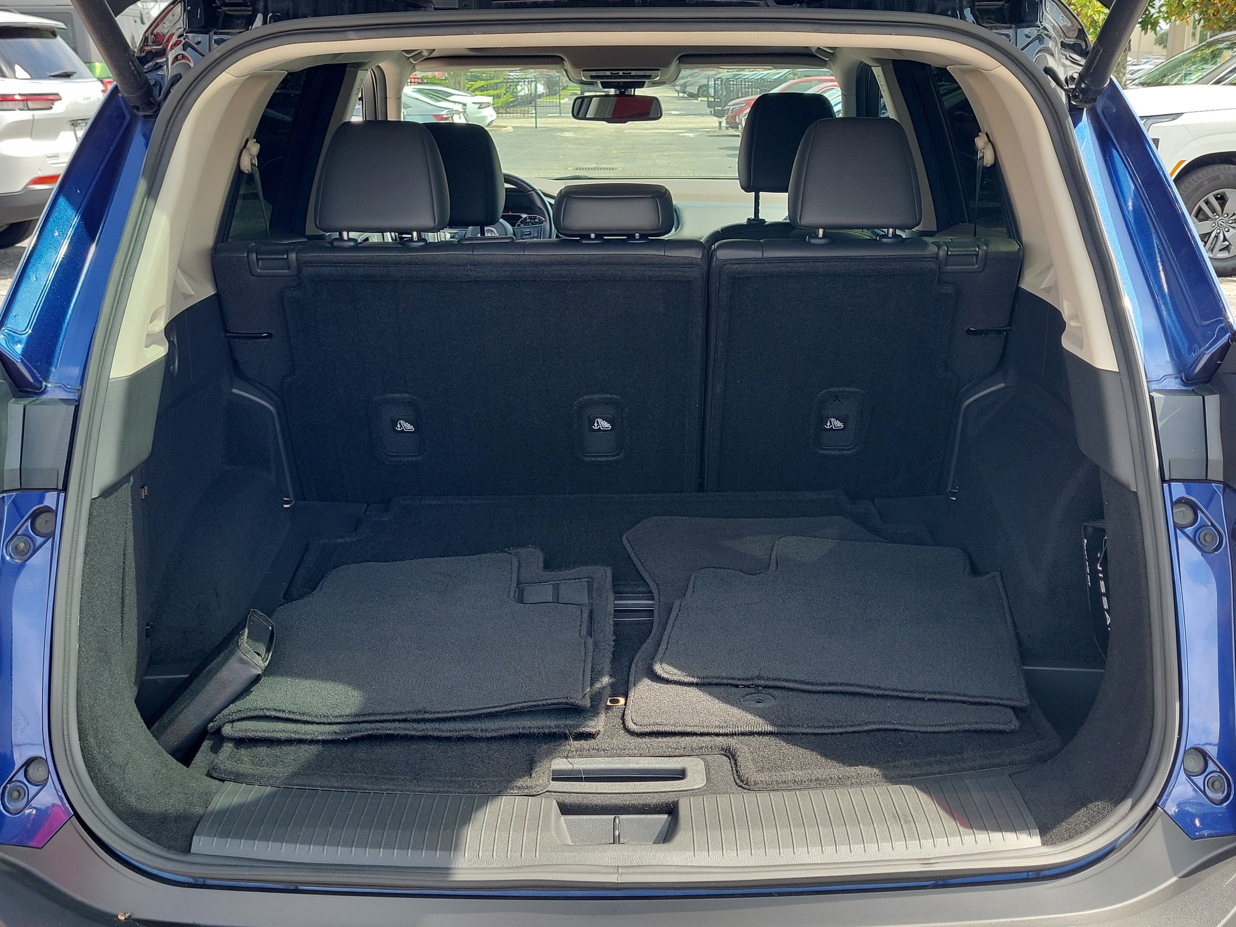 Certified 2023 Nissan Rogue SL FWD image 6