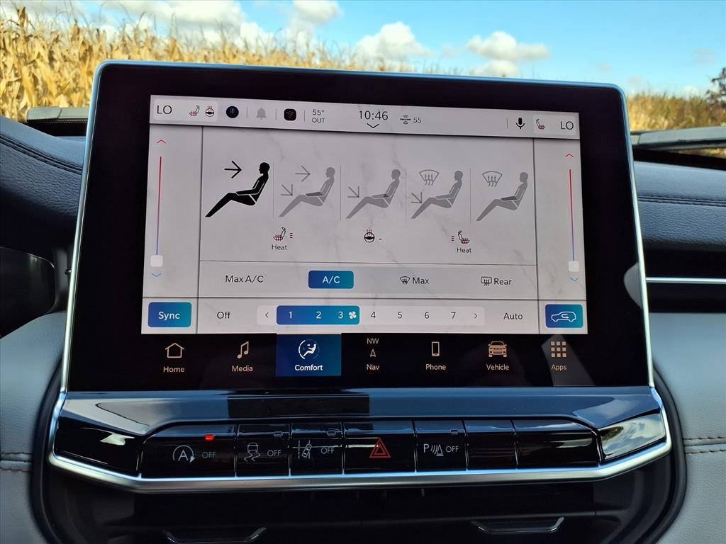 New 2026 Jeep Compass Limited image 12