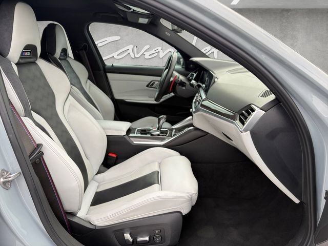 Used 2022 BMW M3 Competition w/ M Carbon Exterior Package image 24