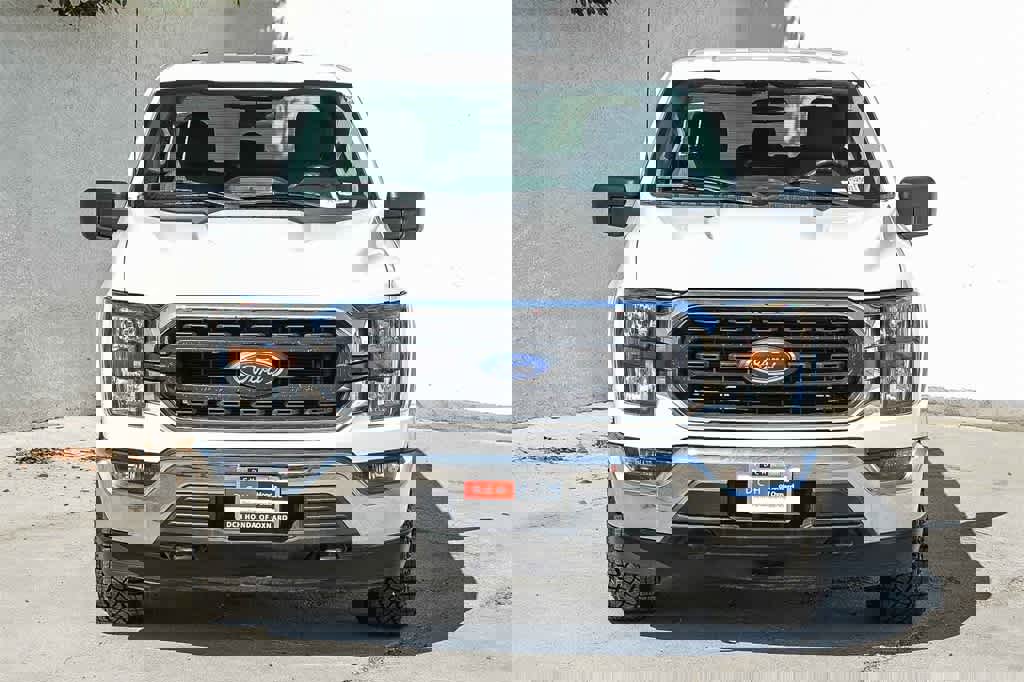 Used 2023 Ford F150 XLT image 2