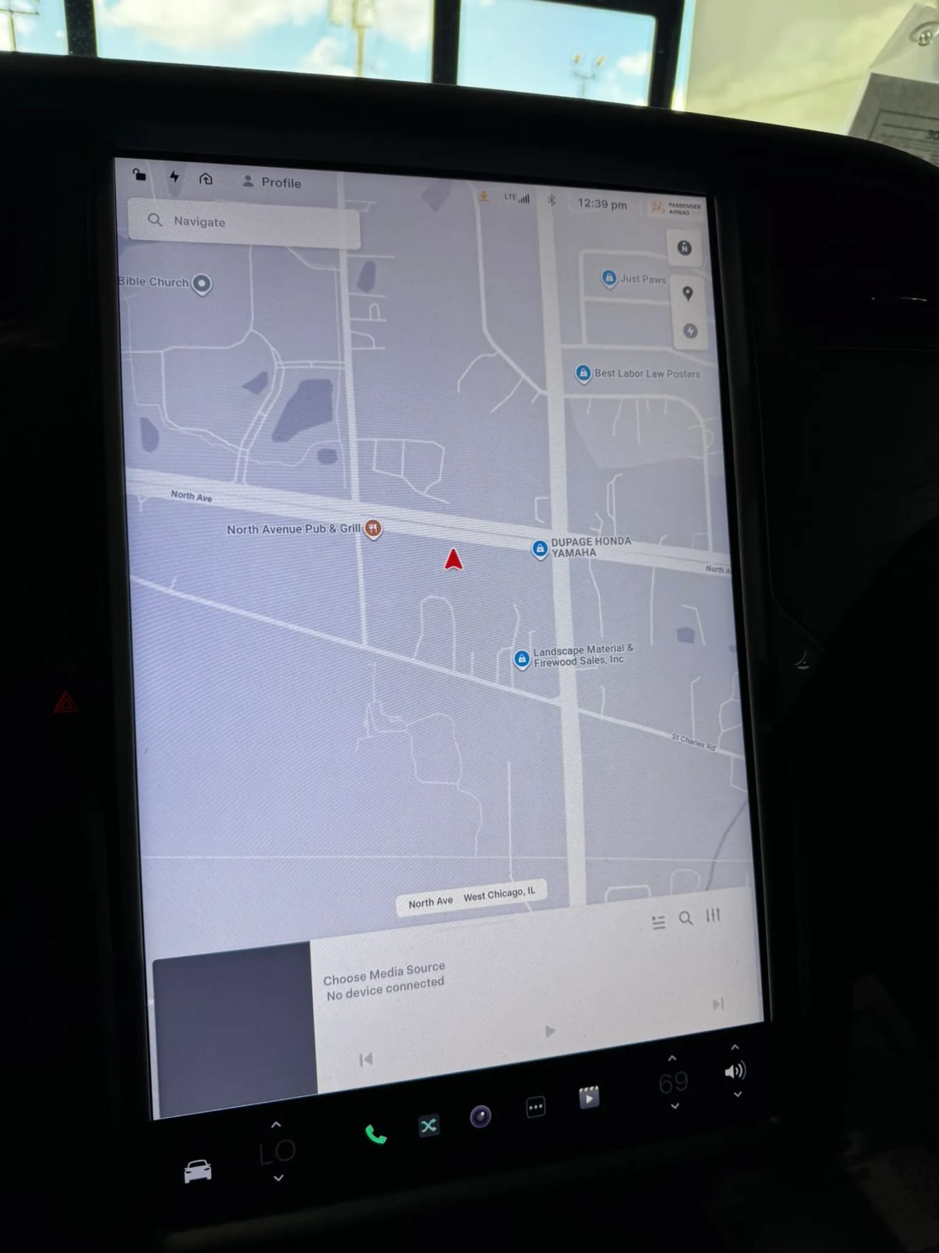 Used 2020 Tesla Model X AWD/4WD image 34