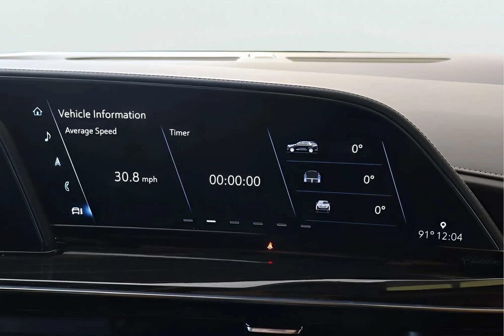 Used 2021 Cadillac Escalade Premium Luxury w/ Driver Assist Tech Package AWD/4WD image 8