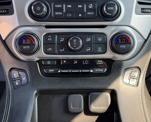 Used 2018 GMC Yukon SLT w/ HD Trailering Package AWD/4WD image 32