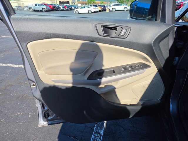 Used 2021 Ford EcoSport S AWD/4WD image 29