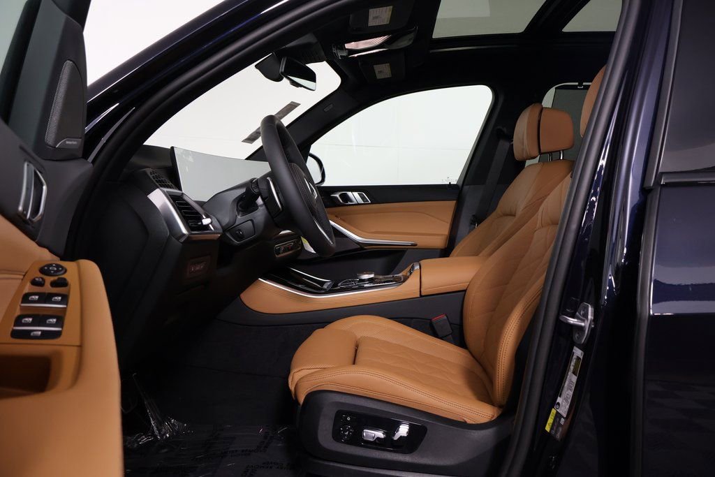 New 2026 BMW X5 xDrive50e w/ Executive Package AWD/4WD image 5