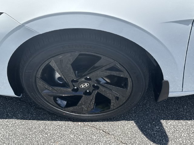 New 2026 Hyundai Elantra Sport FWD image 13