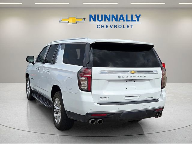 Used 2022 Chevrolet Suburban Premier RWD image 3