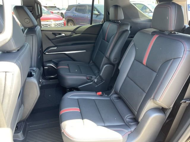 New 2026 Chevrolet Traverse RS w/ LPO, Floor Liner Package AWD/4WD image 23