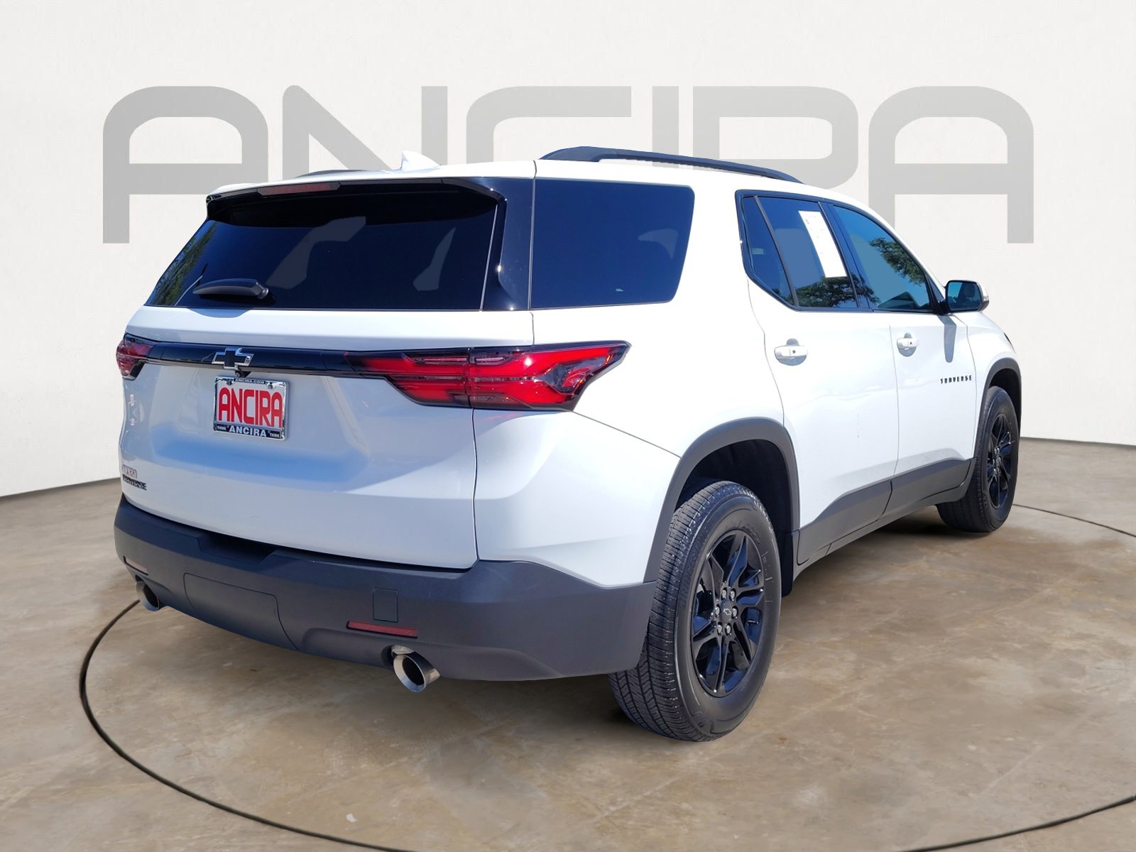 Used 2023 Chevrolet Traverse LS w/ Midnight/Sport Edition FWD image 14