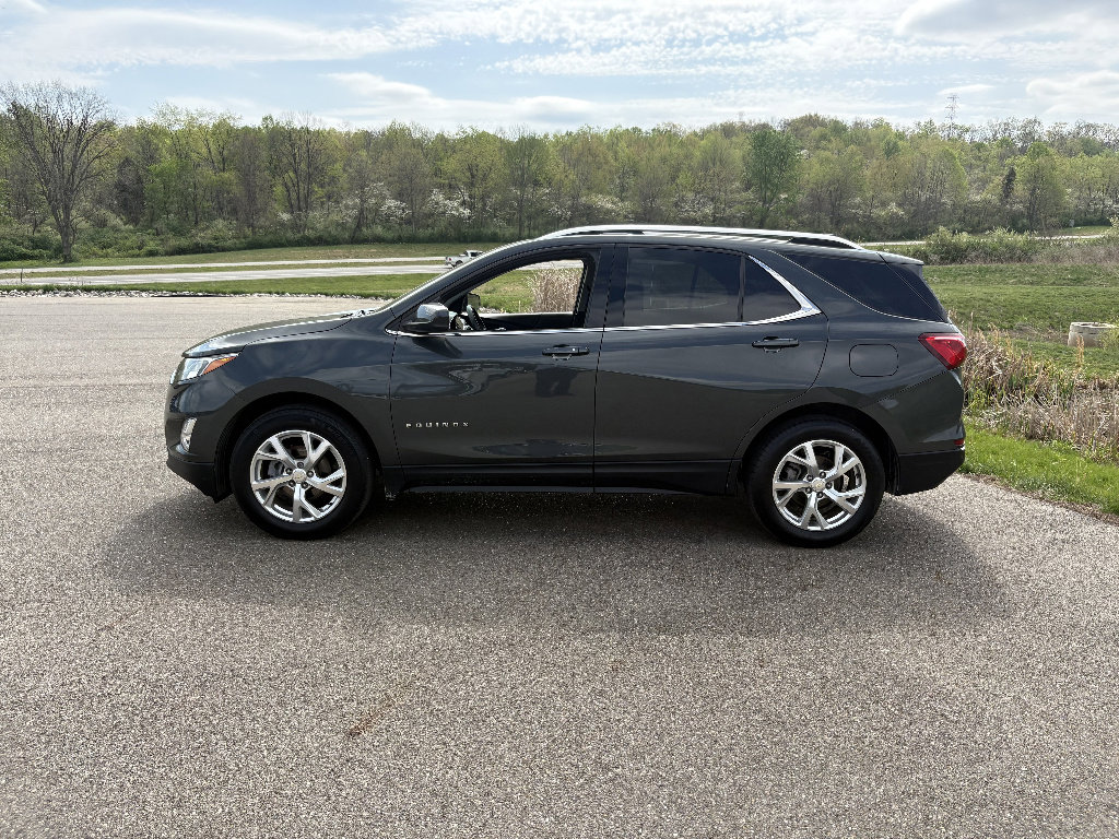 Used 2020 Chevrolet Equinox LT AWD/4WD image 2