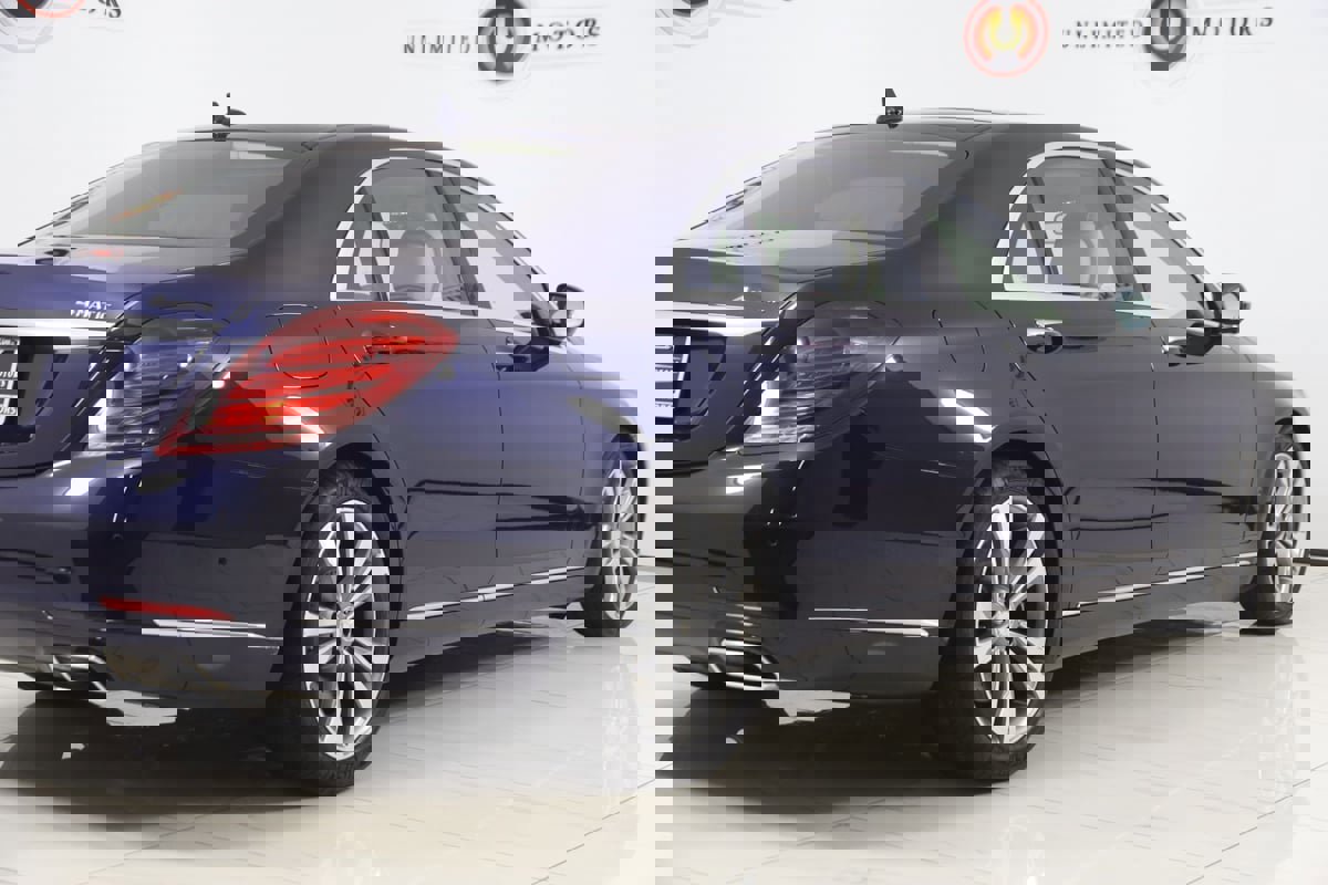 Used 2015 Mercedes-Benz S 550 4MATIC Sedan image 67