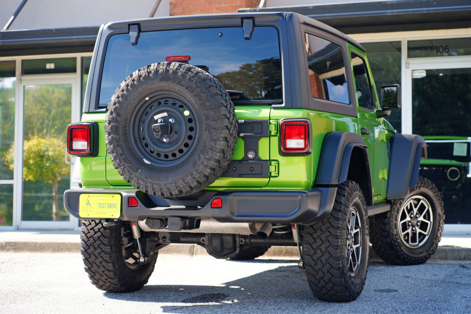 Used 2025 Jeep Wrangler Sport AWD/4WD image 4