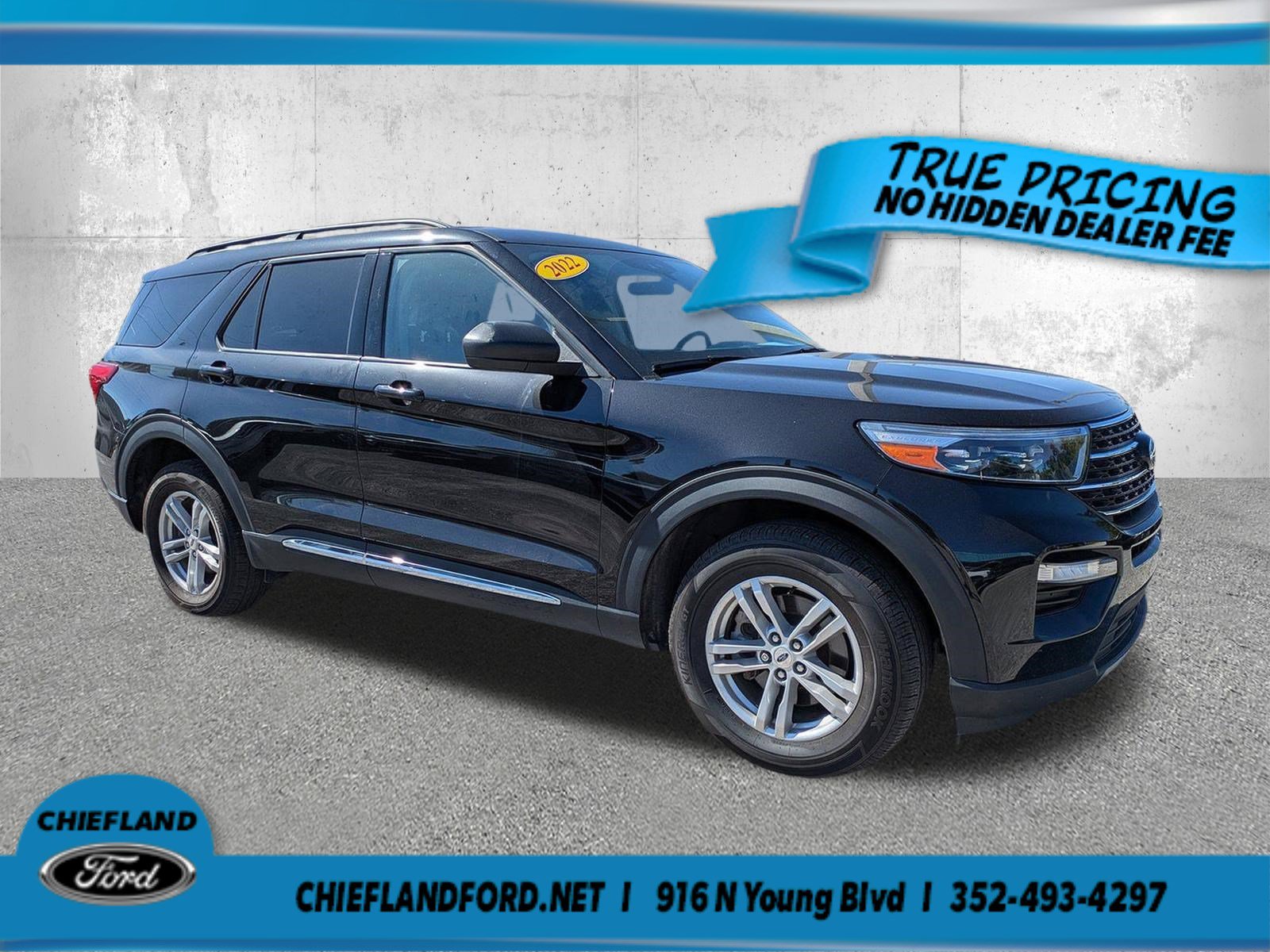 Used 2022 Ford Explorer XLT w/ Equipment Group 202A AWD/4WD image 1