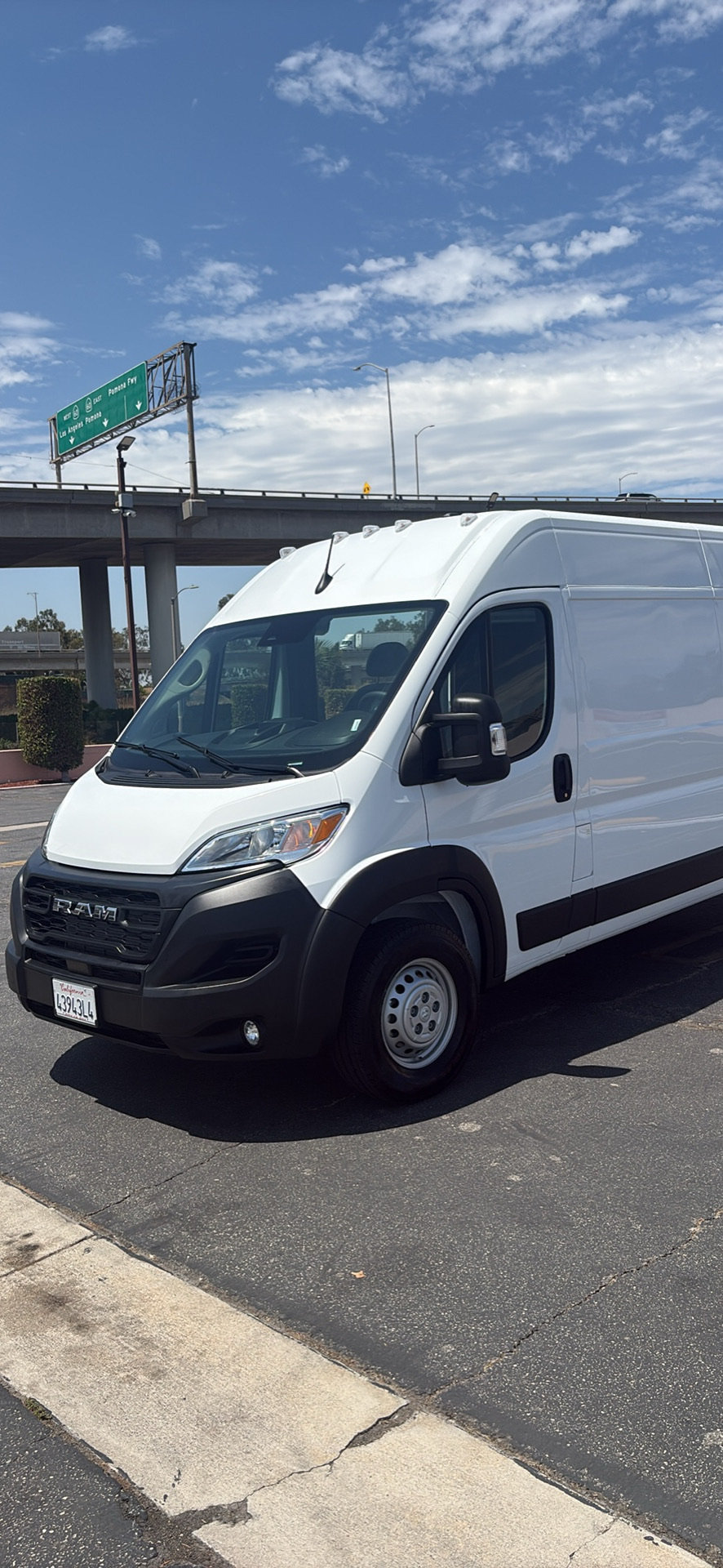 Used 2026 RAM ProMaster 2500 w/ Convenience Group FWD image 45