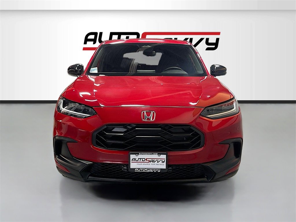 Used 2025 Honda HR-V Sport image 2
